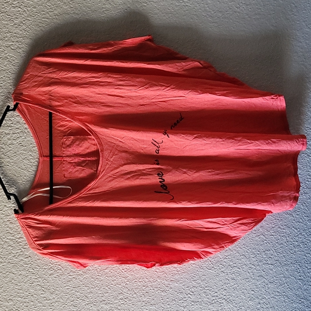 Rachel Roy Coral Colored Top NWOT